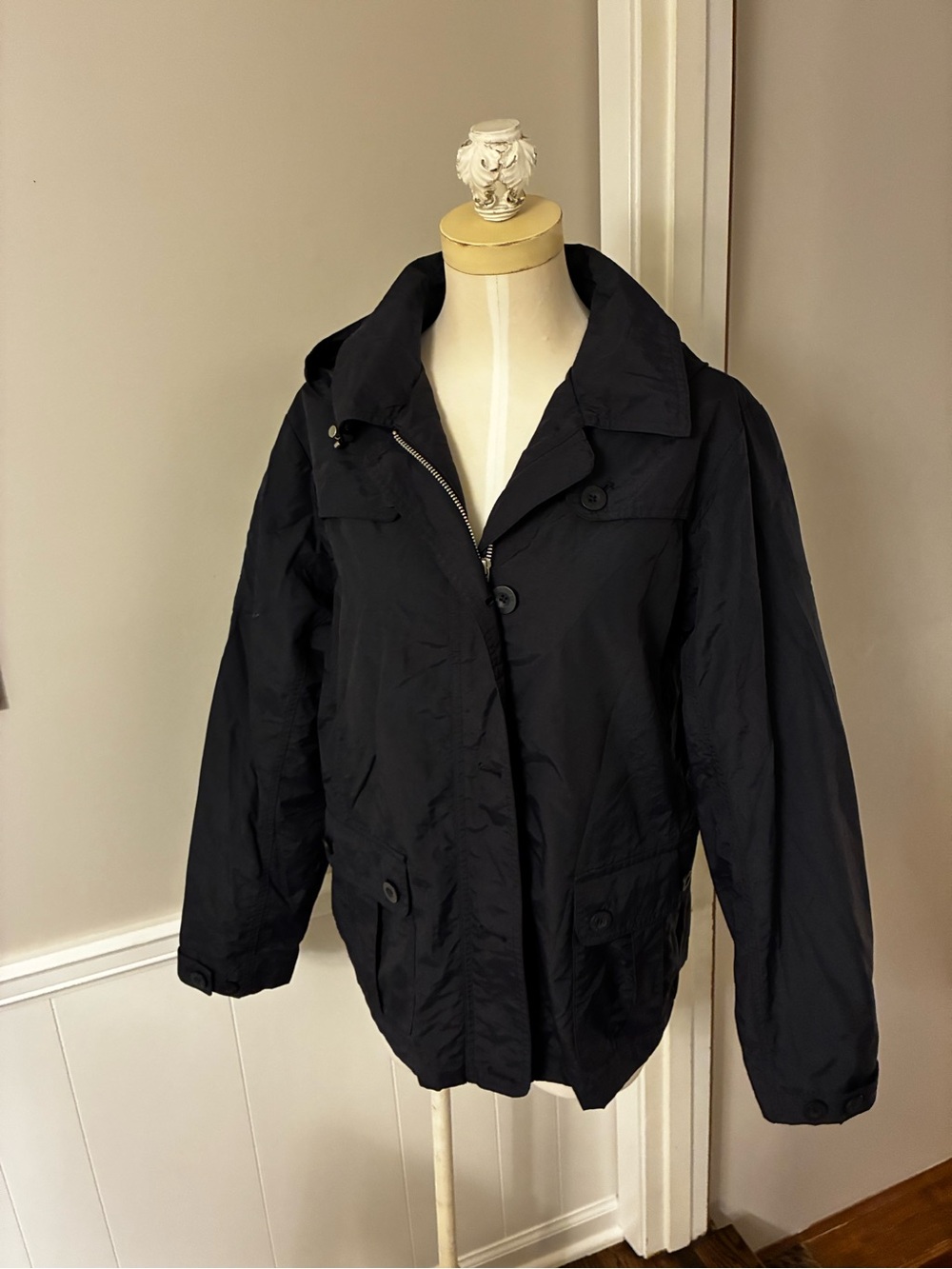 Lands End Navy Blue Full Zip Nylon Windbreaker Rain Jacket With Removable Hood